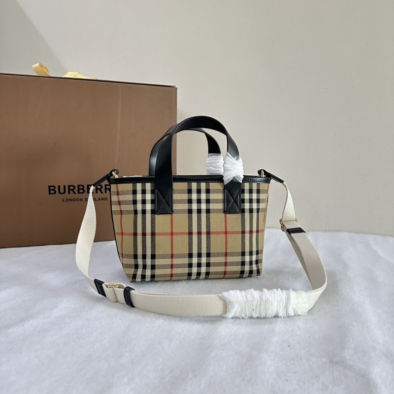 B**rry shopping bags